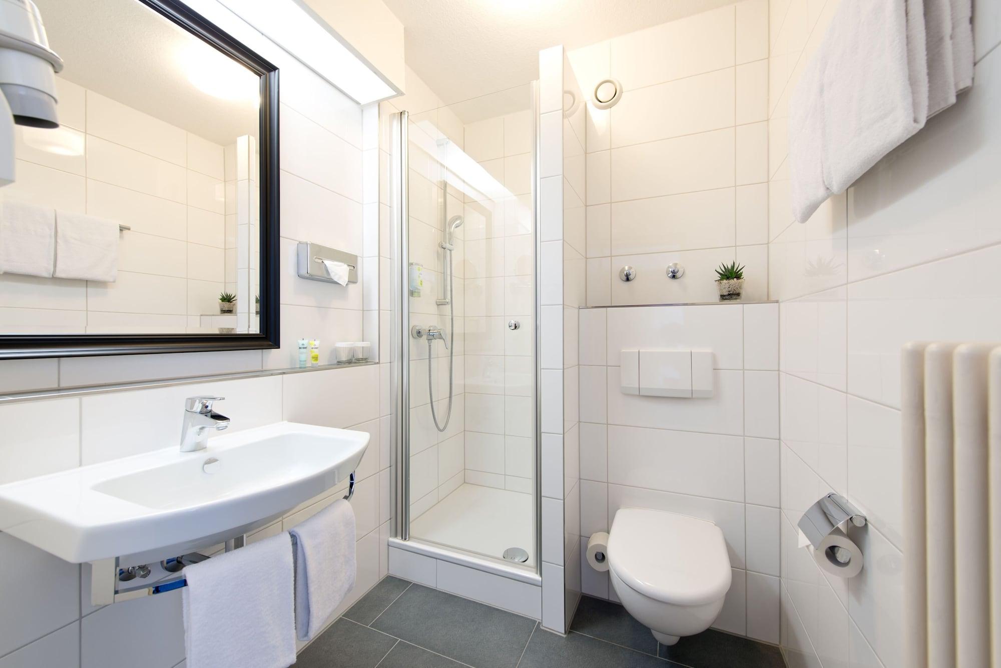 Achat Hotel Neustadt an der Weinstraße Zewnętrze zdjęcie