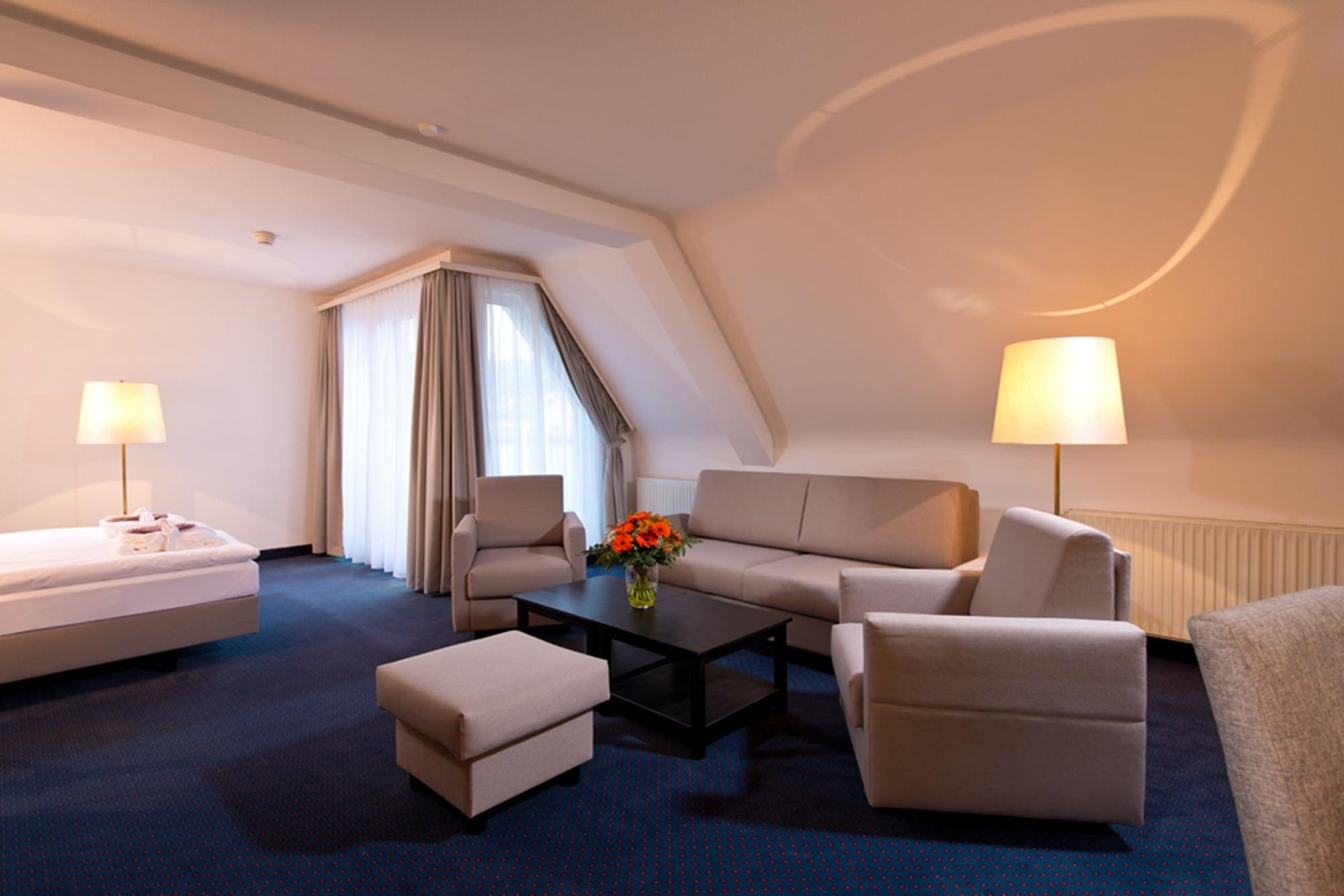 Achat Hotel Neustadt an der Weinstraße Zewnętrze zdjęcie